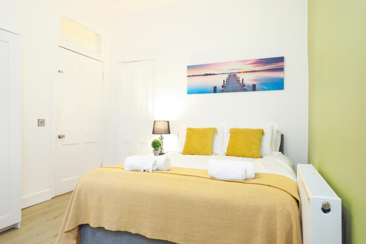 إدنبرة Stunning Modern 3 Bedroom Apartment المظهر الخارجي الصورة