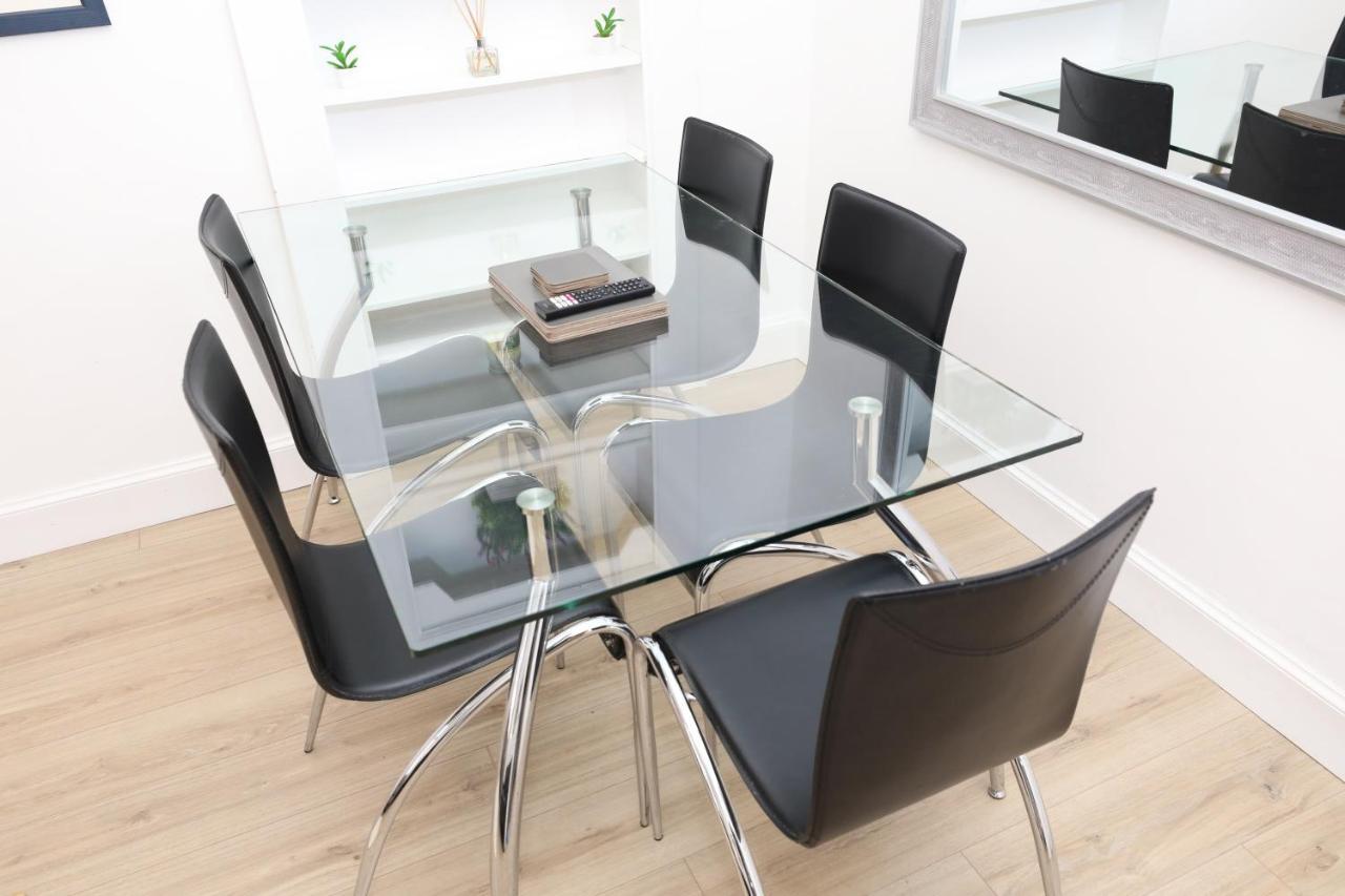 إدنبرة Stunning Modern 3 Bedroom Apartment المظهر الخارجي الصورة