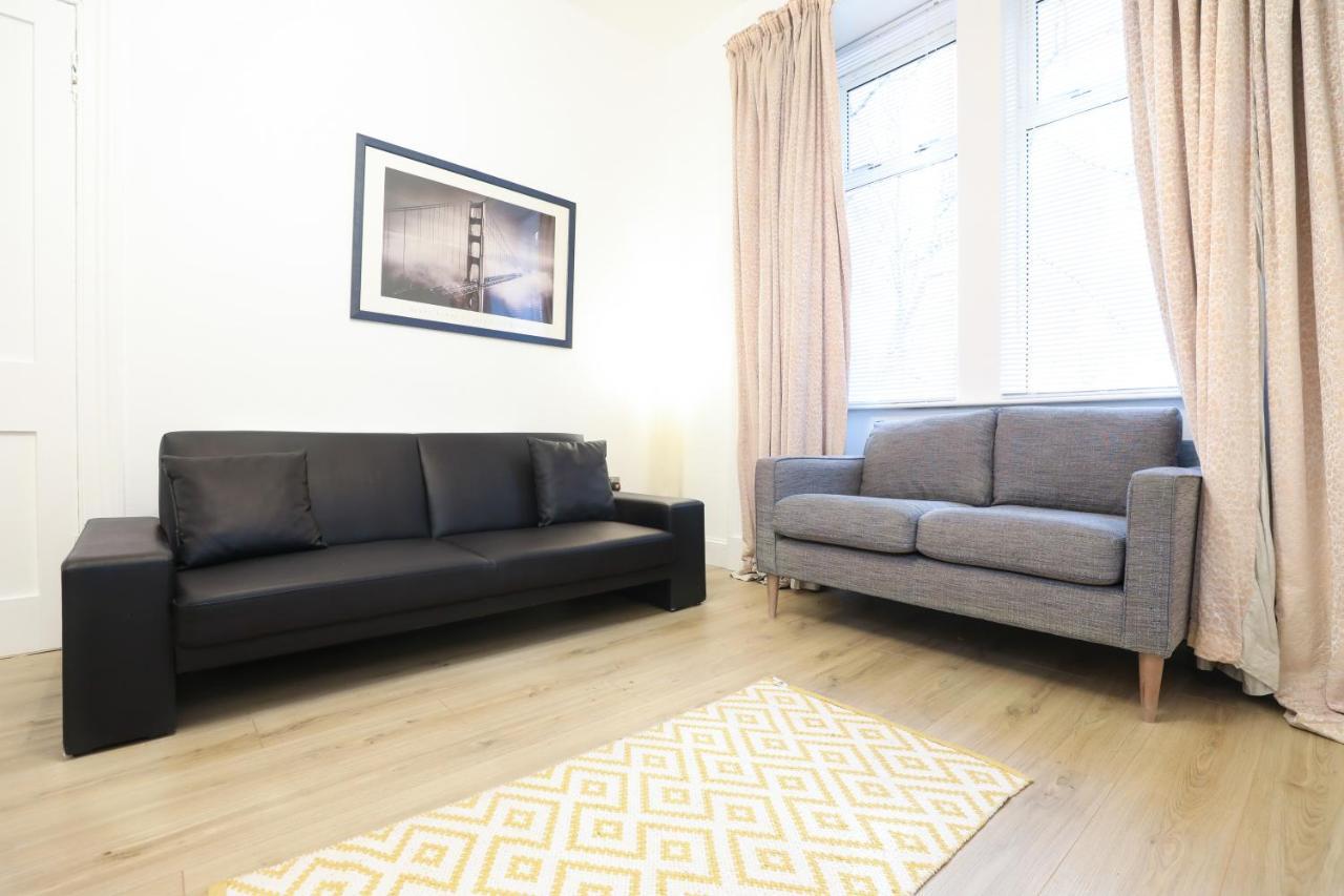 إدنبرة Stunning Modern 3 Bedroom Apartment المظهر الخارجي الصورة