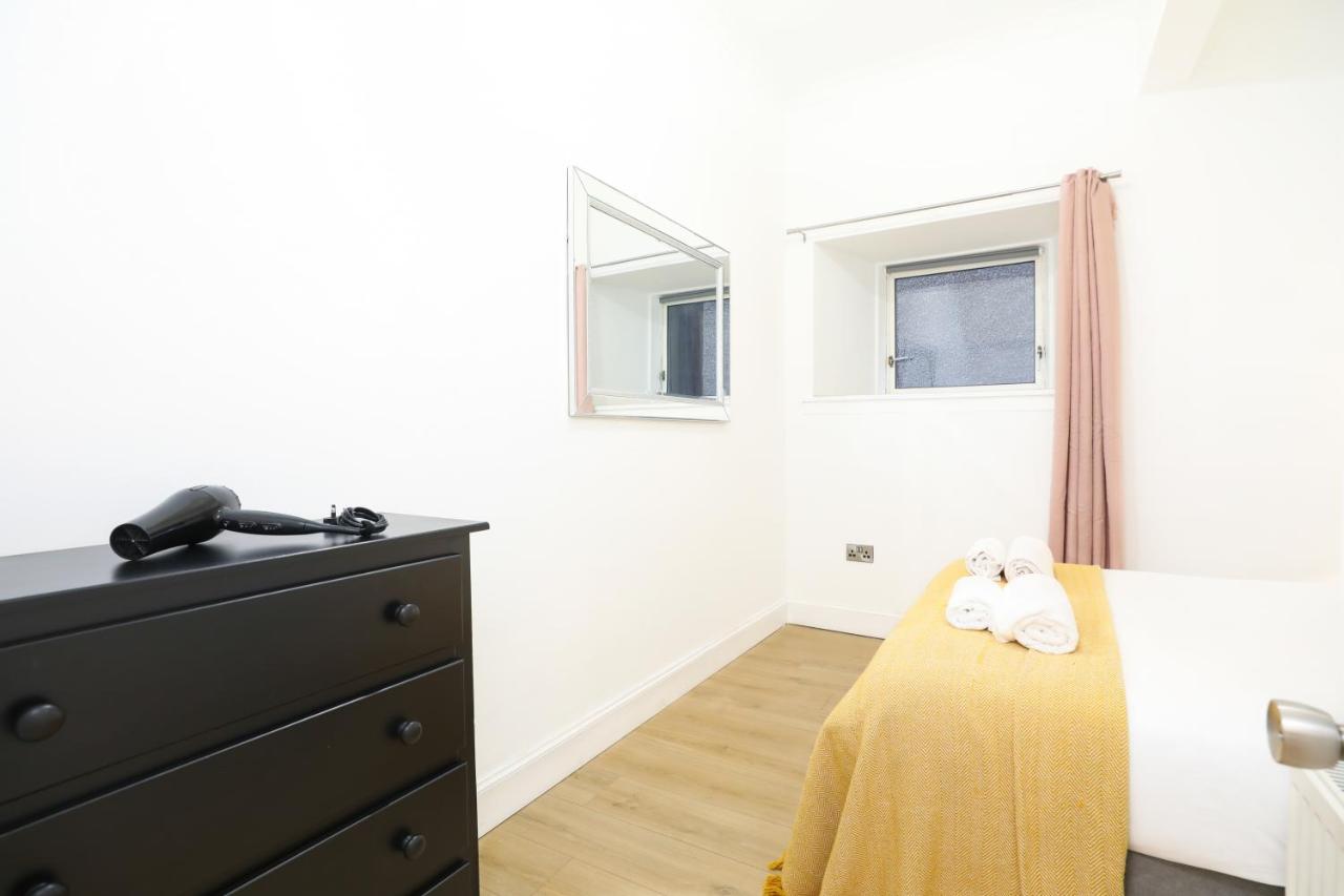 إدنبرة Stunning Modern 3 Bedroom Apartment المظهر الخارجي الصورة