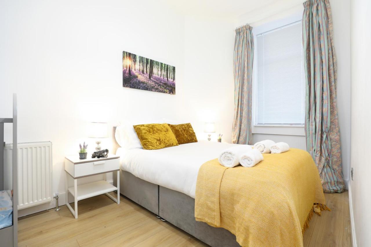 إدنبرة Stunning Modern 3 Bedroom Apartment المظهر الخارجي الصورة